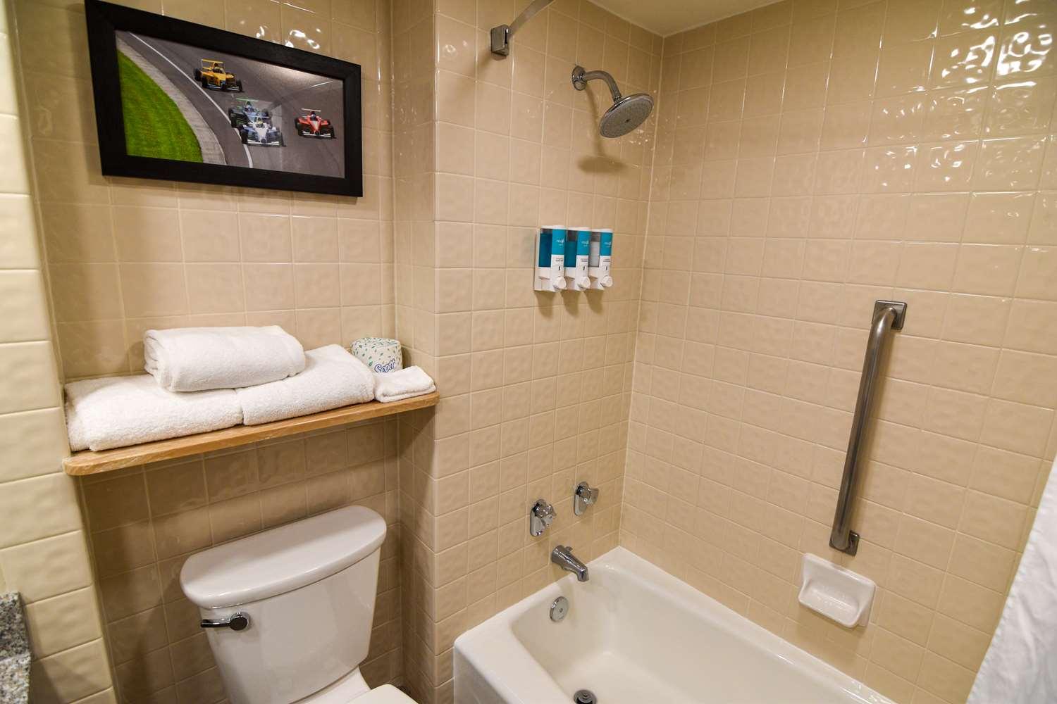 Best Western Plus Indianapolis North At Pyramids Экстерьер фото