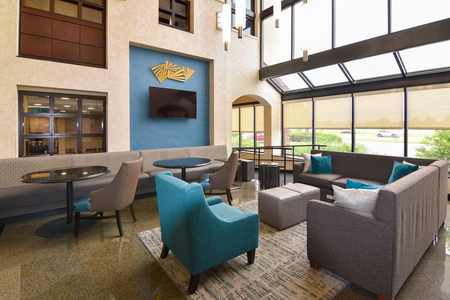 Best Western Plus Indianapolis North At Pyramids Экстерьер фото